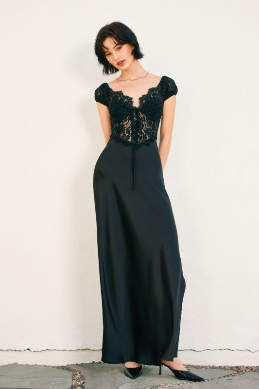 Black Swan Maxi