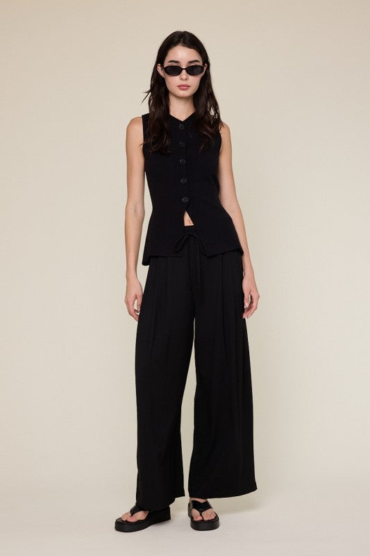 Blk Straight Leg